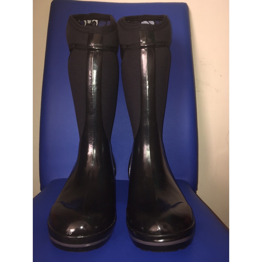 BOGS WOMENS BOOTS